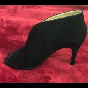 ADRIENNE VITTADINI Blck KidSuede Av-Grandeur Hells